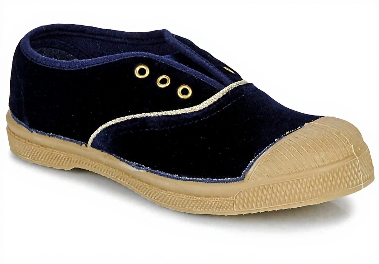 Installing Pavo Monitor Arm on a wooden desk